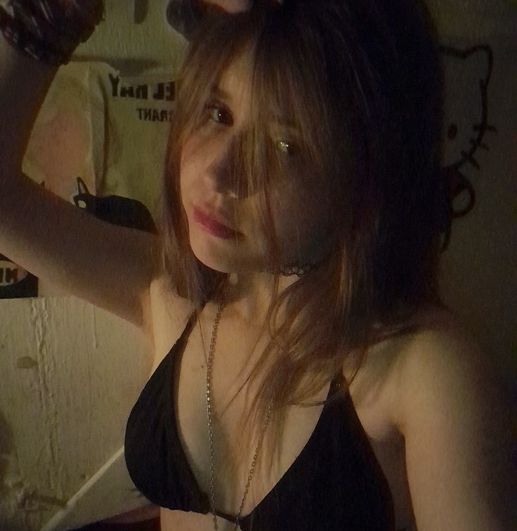 СЛИВЫ АЛЬТУШЕК 18+